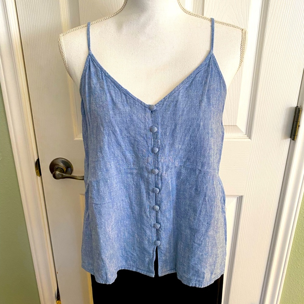 Chambray sleeveless top with covered buttons from Nordstrom